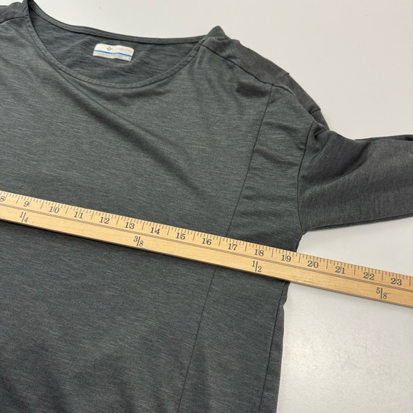 Columbia Women’s M Heather Grey Long Sleeve Shirt Lightweight Casual Relaxed Fit - Picture 7 of 10